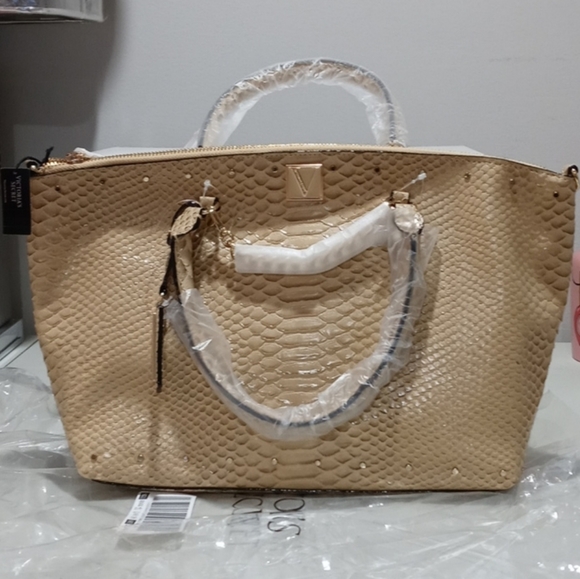 Victoria Secret Slouchy Crossbody Satchel Python - Picture 5 of 8